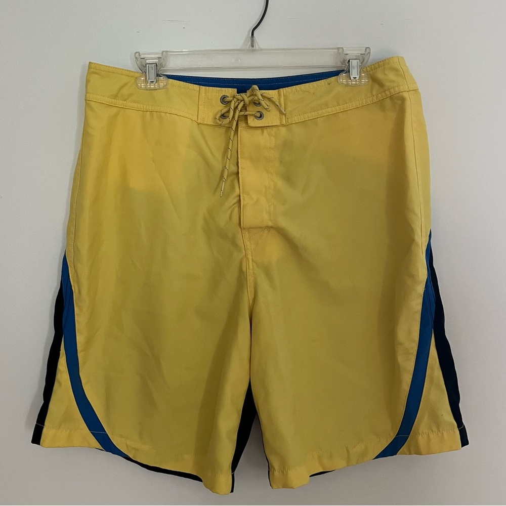 Vintage Nautica Competition Board Shorts Men's Size 33 Yellow